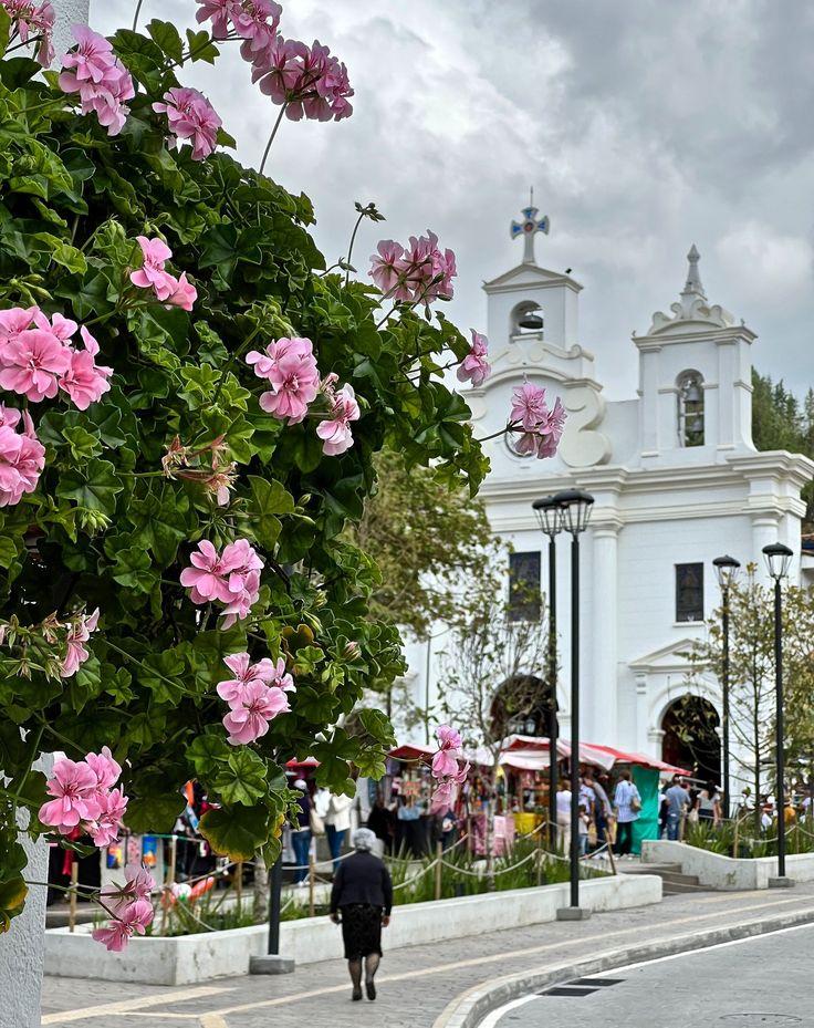 Traslados y tours por Medellín y Antioquia